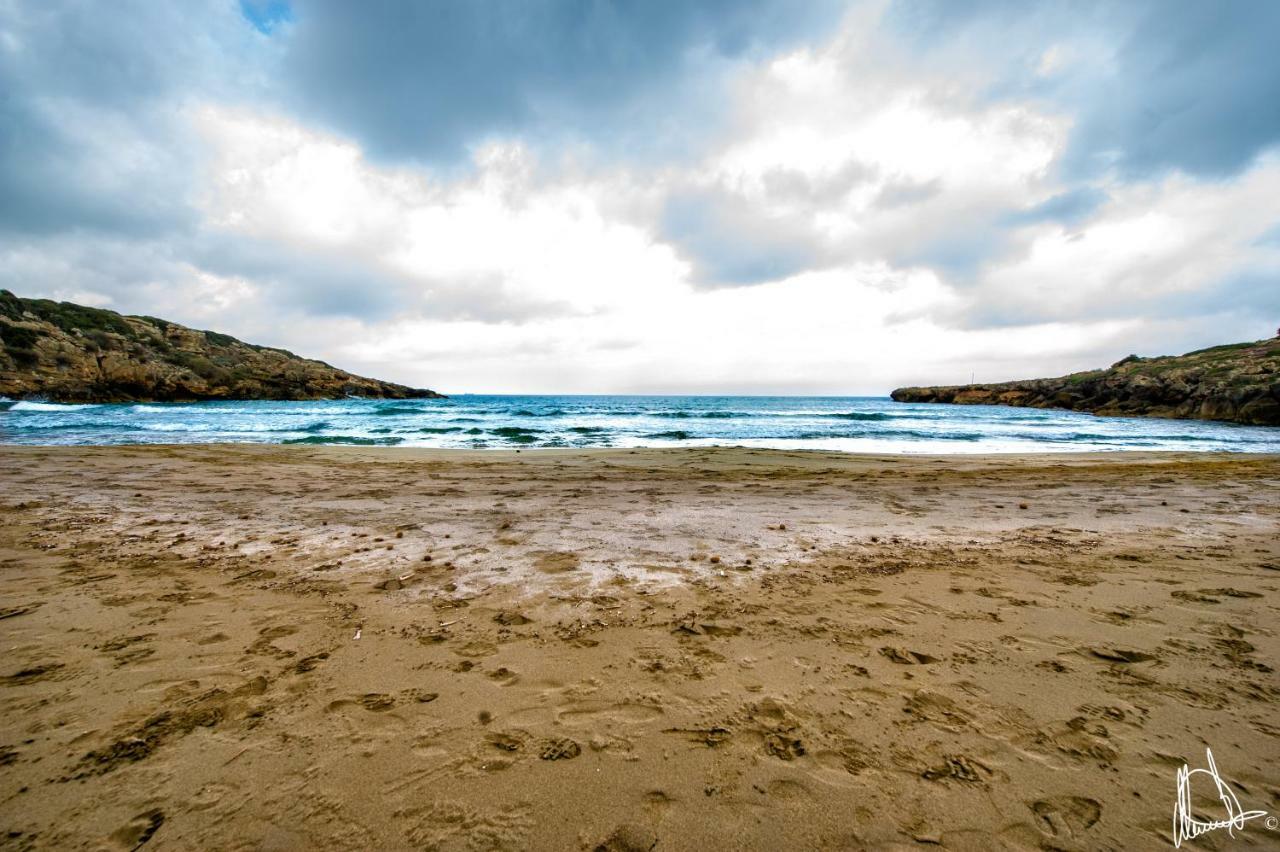 I Carusi relais Villa Noto Luaran gambar